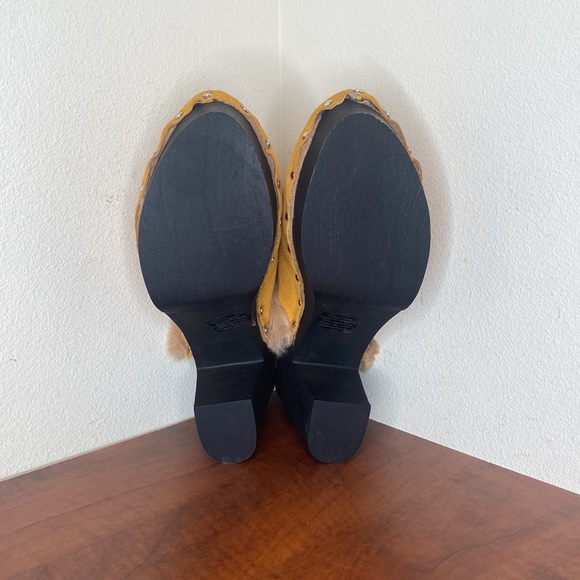 NWOT Charles David Limited Platform Suede Clog, Mustard Yellow, size 41 - Picture 9 of 15